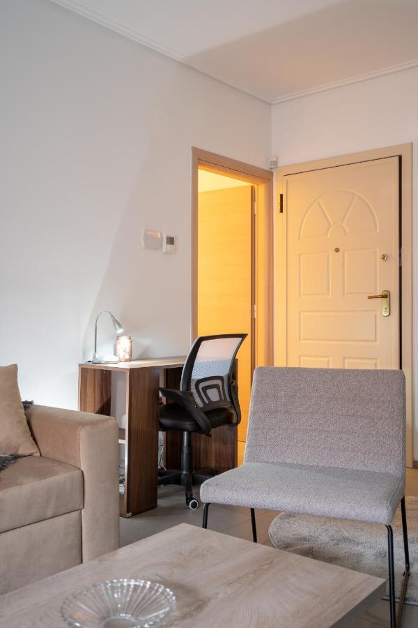 Relaxing 1Bd Apt. W/Private Balcony Атина Екстериор снимка
